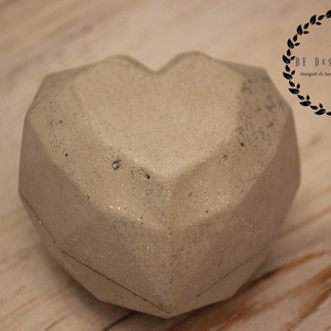 Beton ékszertartó szív - Meska.hu