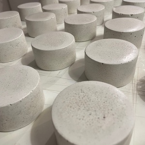 Fehér beton bútorgombok  - otthon & életmód - bútor - bútorfogantyú - Meska.hu