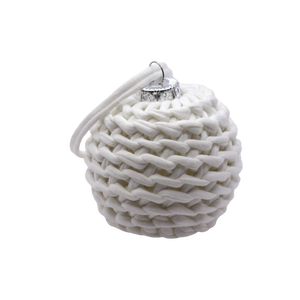 Horgolt karácsonyfadísz gömb fehér, Karácsony, Karácsonyi lakásdekoráció, Karácsonyfadíszek, Horgolás, MESKA