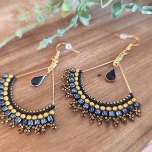 Éj királynő fülbevaló - ékszer - fülbevaló - lógó fülbevaló - Meska.hu