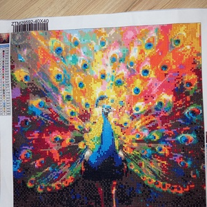 Színekben pompázó páva - gyémántszemes kép - otthon & életmód - dekoráció - kép & falikép - mozaik kép - Meska.hu