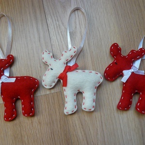 Filc rénszarvas karácsonyfadísz  - Meska.hu