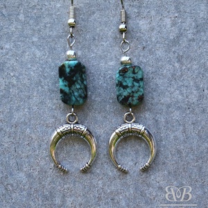 Türkiz újhold fülbevaló - ékszer - fülbevaló - lógó fülbevaló - Meska.hu