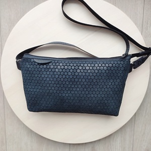 Bőr Crossbody táska - táska & tok - kézitáska & válltáska - vállon átvethető táska - Meska.hu