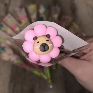 Capybara tollas nőnapi köszöntő  - otthon & életmód - papír, írószer - ceruza & toll - Meska.hu