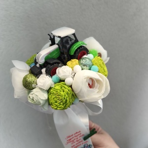 Traktoros örökcsokor - ovis - otthon & életmód - virágdekoráció - virágok - virágcsokor - Meska.hu