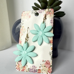 Virágok - ékszer - fülbevaló - lógó fülbevaló - Meska.hu