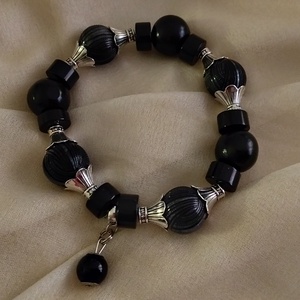 Obsidian Touch, Ékszer, Karkötő, Gyöngyös karkötő, Gyöngyfűzés, gyöngyhímzés, MESKA