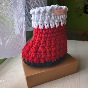 Horgolt mikulás csizma tároló/ dekoració  - Meska.hu