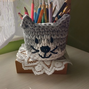 Horgolt cicás ceruzatartó/ tároló , Otthon & Életmód, Tárolás & Rendszerezés, Íróasztali tároló, Horgolás, MESKA