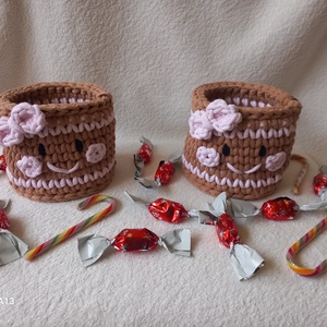 Horgolt Mézi tároló, Otthon & Életmód, Babaszoba, gyerekszoba, Játéktároló, Horgolás, MESKA