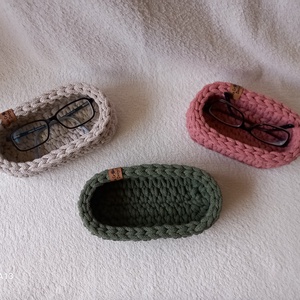 Horgolt szemüvegtartó - táska & tok - pénztárca & más tok - szemüvegtok - Meska.hu