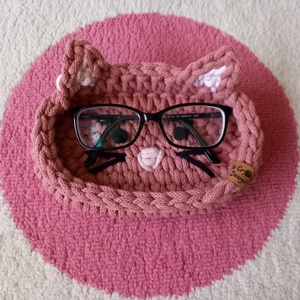 Horgolt állatos szemüvegtartók - táska & tok - pénztárca & más tok - szemüvegtok - Meska.hu