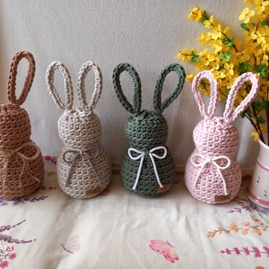 Horgolt nyuszi dekoráció - Meska.hu