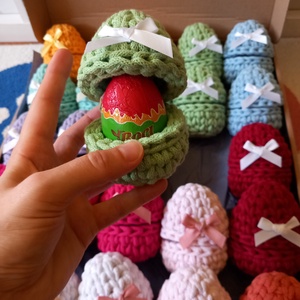 Horgolt nyitható kis tojások - ünnepi díszek, dekorációk - húsvéti díszek és dekorációk - húsvéti ajándékátadó - Meska.hu