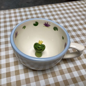 BÉKAKIRÁLY  - kukucskáló bögre UTOLSÓ DARAB - Meska.hu