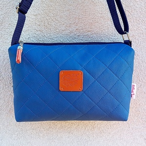 Kék női válltáska steppelt mintával 23x16 cm - Meska.hu