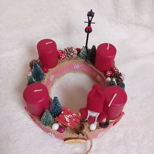 Adventi, karácsonyi koszorú, asztaldísz - kislánnyal, bordó - karácsony - adventi díszek - adventi koszorú - Meska.hu
