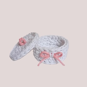 Horgolt ékszertartó fehér  - otthon & életmód - tárolás & rendszerezés - tárolókosár - Meska.hu