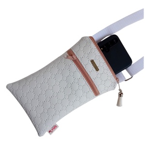 Mobiltelefon tartó válltáska, fehér 13 x 20 cm - táska & tok - kézitáska & válltáska - vállon átvethető táska - Meska.hu