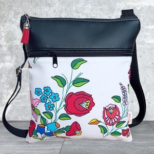 2in1 válltáska oldaltáska kalocsai mintás fekete 20x23 cm, Táska & Tok, Kézitáska & válltáska, Vállon átvethető táska, Varrás, MESKA