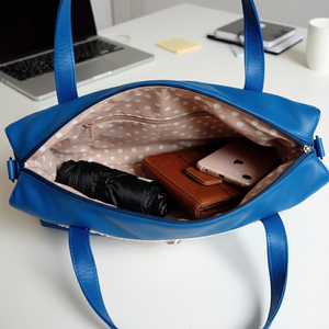 Pakolós válltáska steppelve kék hajókormány medállal 31x19 cm - táska & tok - kézitáska & válltáska - válltáska - Meska.hu