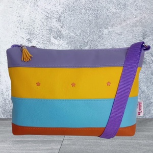 Rohangálós válltáska oldaltáska nyári színekben apró virágokkal 23x18 cm, Táska & Tok, Kézitáska & válltáska, Válltáska, Varrás, MESKA