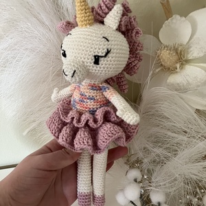 Amigurumi horgolt egyszarvú, Játék & Sport, Plüssállat & Játékfigura, Unikornis, Horgolás, Varrás, MESKA