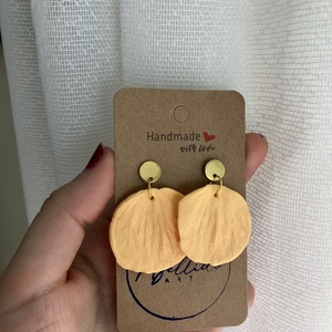Virágszirom alakú polymer clay, süthető gyurma fülbevaló, Ékszer, Fülbevaló, Lógó fülbevaló, Ékszerkészítés, MESKA