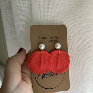 Virágszirom alakú polymer clay, süthető gyurma fülbevaló, Ékszer, Fülbevaló, Lógó fülbevaló, Ékszerkészítés, MESKA