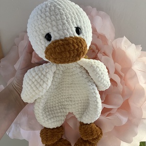 Zsenília horgolt kacsa szundipajti, Játék & Sport, Plüssállat & Játékfigura, Madár, Horgolás, MESKA