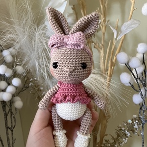 Horgolt nyuszi baba - játék & sport - plüssállat & játékfigura - nyuszi - Meska.hu