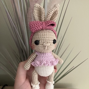 Horgolt nyuszi baba - játék & sport - plüssállat & játékfigura - nyuszi - Meska.hu