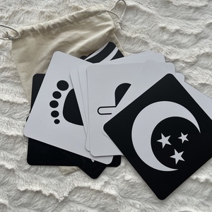 Baba ajándékcsomag fonott kosárban  naturális, unisex összeállítás - játék & sport - babalátogató ajándékcsomag - Meska.hu