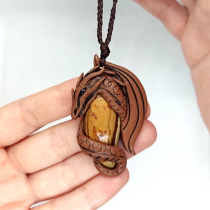Sárkány amulett mookait jáspis ásvánnyal - ékszer - nyaklánc - medálos nyaklánc - Meska.hu