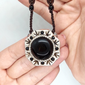 Füstkvarc-turmalin ásvány amulett, Ékszer, Nyaklánc, Medálos nyaklánc, Ékszerkészítés, MESKA