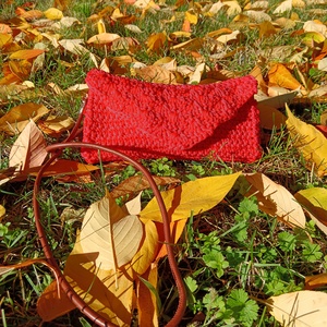 Onyx Borostyán  kézzel horgolt piros keresztpántos táska, Táska & Tok, Kézitáska & válltáska, Vállon átvethető táska, Horgolás, MESKA