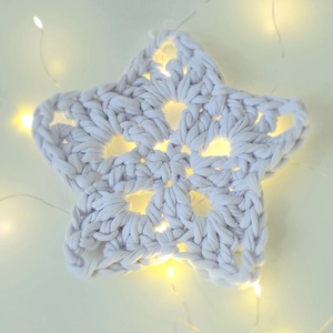 Horgolt csillag dekoráció  kézzel készült, puha pamutfonalból - karácsony - karácsonyi lakásdekoráció - karácsonyfadíszek - Meska.hu