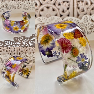 Színes virágok I-műgyanta karperec - ékszer - karkötő - karperec - Meska.hu