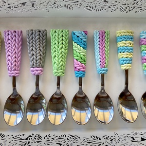 Kötött mintás kiskanál - otthon & életmód - konyhafelszerelés, tálalás - tálalás - kanál & villa - Meska.hu