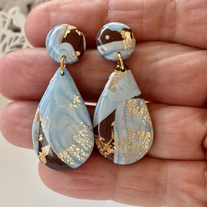 Barna/arany/kk csepp fülbevaló - ékszer - fülbevaló - lógós kerek fülbevaló - Meska.hu