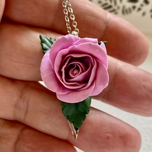 Rózsa fémkeretes medál+nyaklánc - ékszer - nyaklánc - medálos nyaklánc - Meska.hu