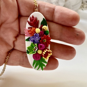 Orchidea sok virggal medl-aranyozott lncon - ékszer - nyaklánc - medálos nyaklánc - Meska.hu