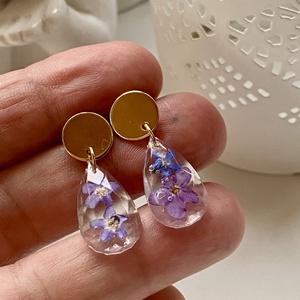 Nefelejcses kör és csepp forma,epoxi gyanta fülbevaló - ékszer - fülbevaló - lógó fülbevaló - Meska.hu