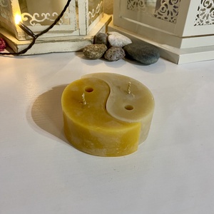 Méhviasz gyertya-Jin-Jang - esküvő - dekoráció - gyertya & gyertyatartó - Meska.hu