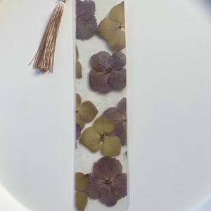 Igazi virágos könyvjelző,selyem zsínóros bojttal 13., Könyv & Zene, Könyvjelző, Mindenmás, MESKA