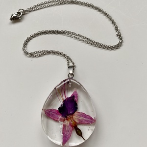 Fukszia-nagy csepp műgyanta medál - ékszer - nyaklánc - medálos nyaklánc - Meska.hu