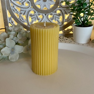 Méhviasz gyertya-Bordás henger 1. - Meska.hu