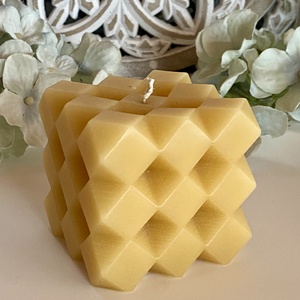 Méhviasz gyertya-nagy rombusz kocka, Esküvő, Dekoráció, Gyertya & Gyertyatartó, Gyertya-, mécseskészítés, MESKA