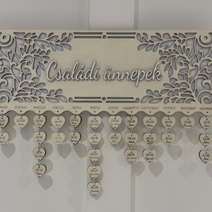 Családi örök naptár ünnepek dekor egyedi gravírozott ajándék, Otthon & Életmód, Dekoráció, Fali és függő dekoráció, Falinaptár & Öröknaptár, Gravírozás, pirográfia, Családi örök naptár – a család fontos napjainak méltó helye ❤️

Egy igazán személyes dekoráció, ame..., MESKA